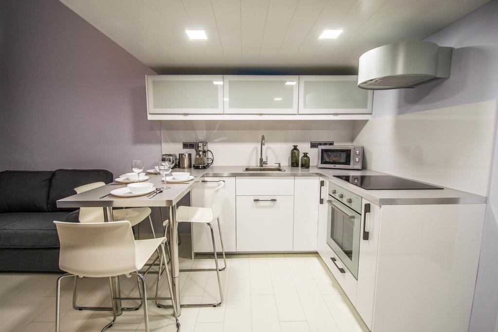 Ruterra Apartment Cimburkova Прага Экстерьер фото