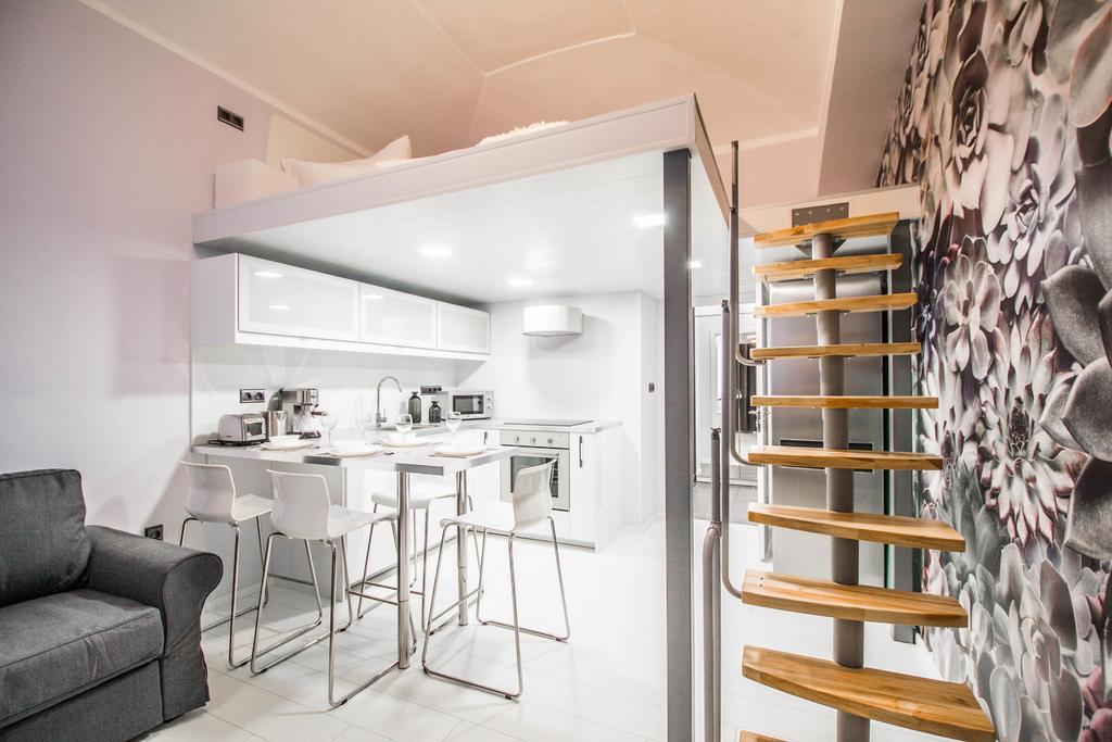 Ruterra Apartment Cimburkova Прага Экстерьер фото